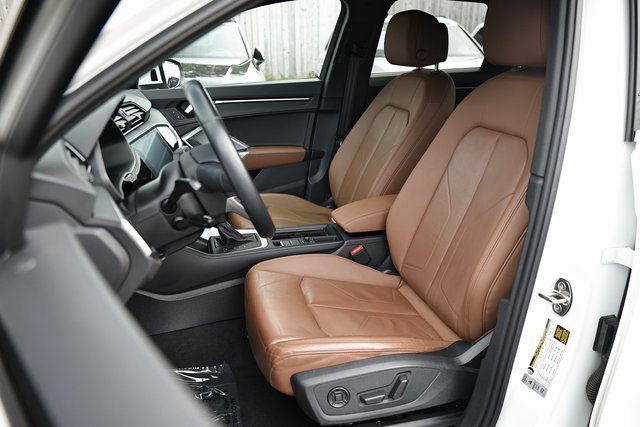 Used 2021 Audi Q3 2.0T Premium w/ Convenience Package image 20