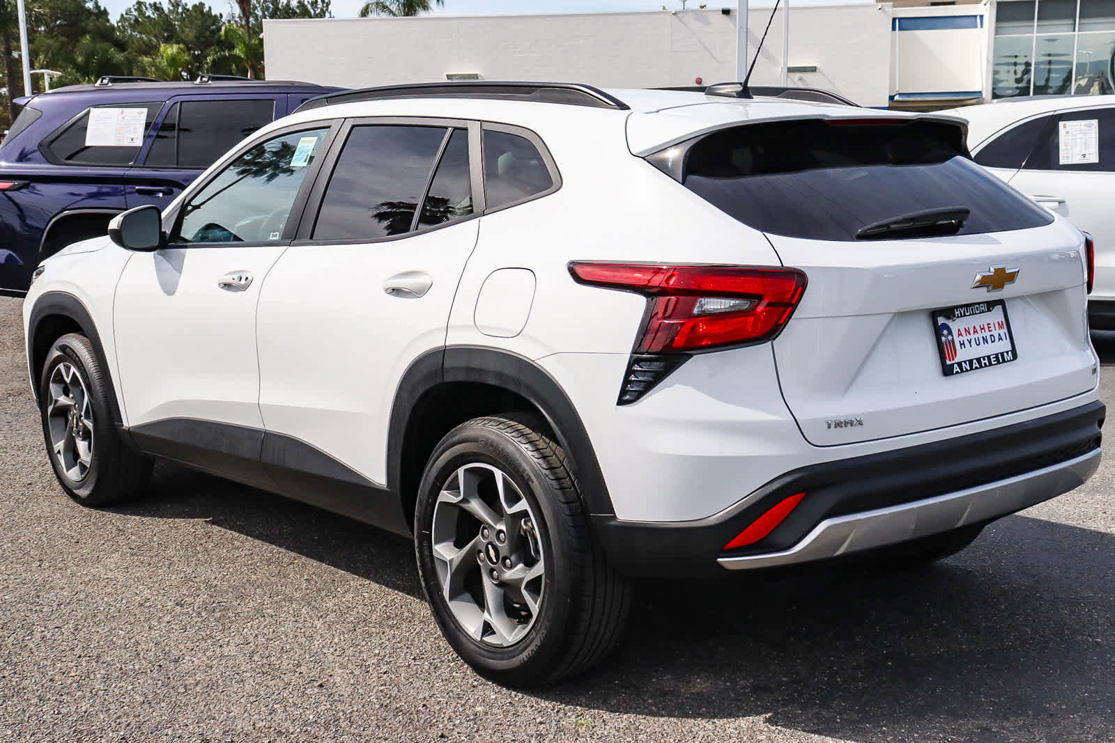 Used 2024 Chevrolet Trax LT w/ Driver Confidence Package image 7