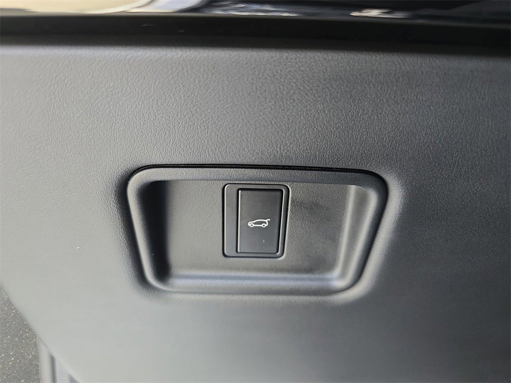 Certified 2024 Land Rover Range Rover Sport Dynamic SE image 27