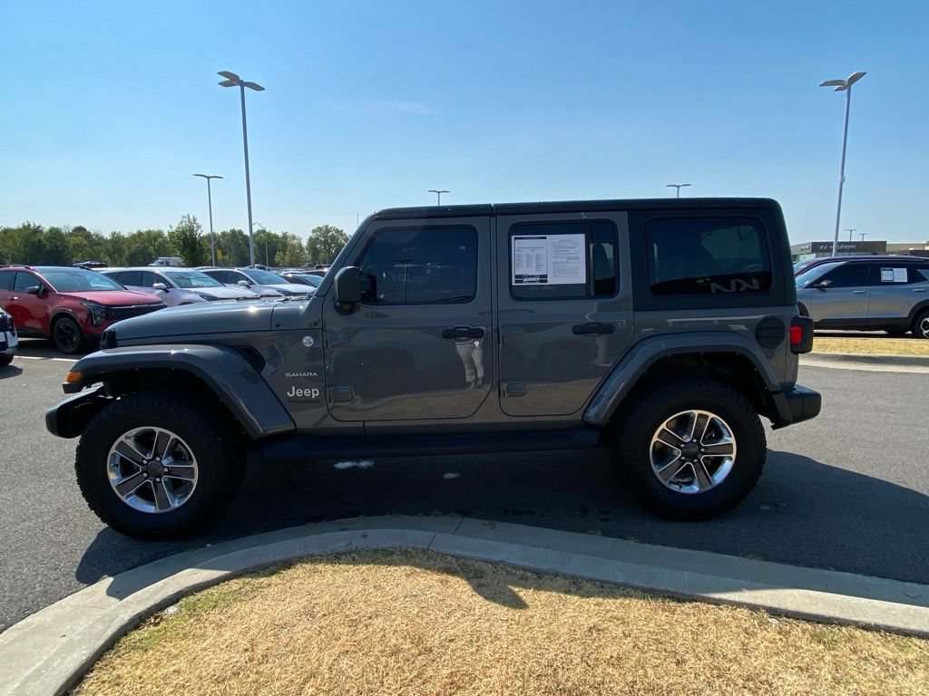 Used 2022 Jeep Wrangler Unlimited Sahara AWD/4WD image 4