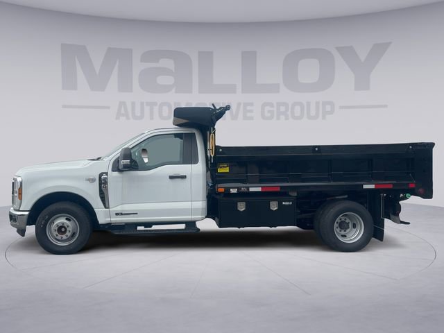 Used 2024 Ford F350 XL w/ XL Chrome Package image 2
