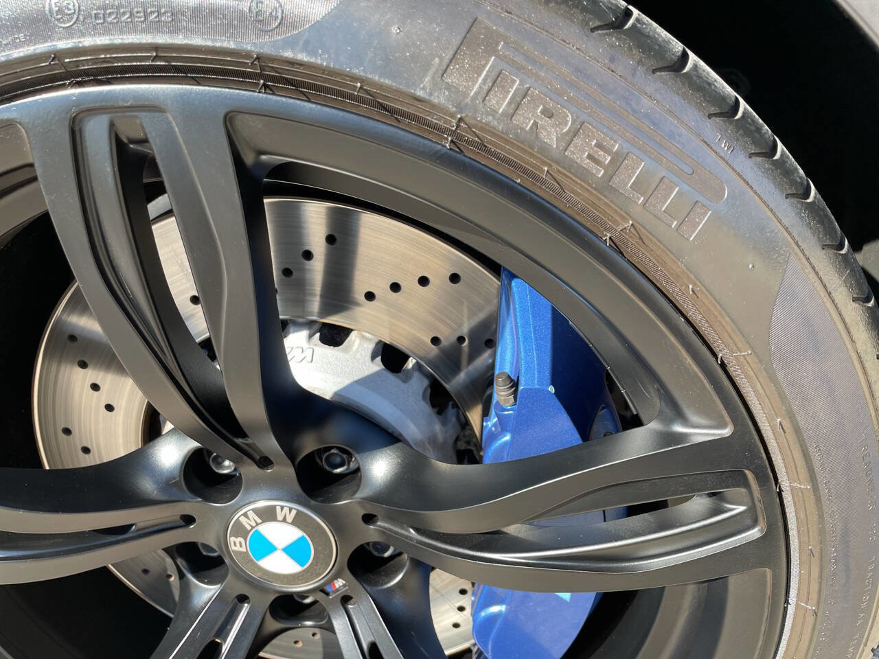 Used 2014 BMW M6 Convertible RWD image 57