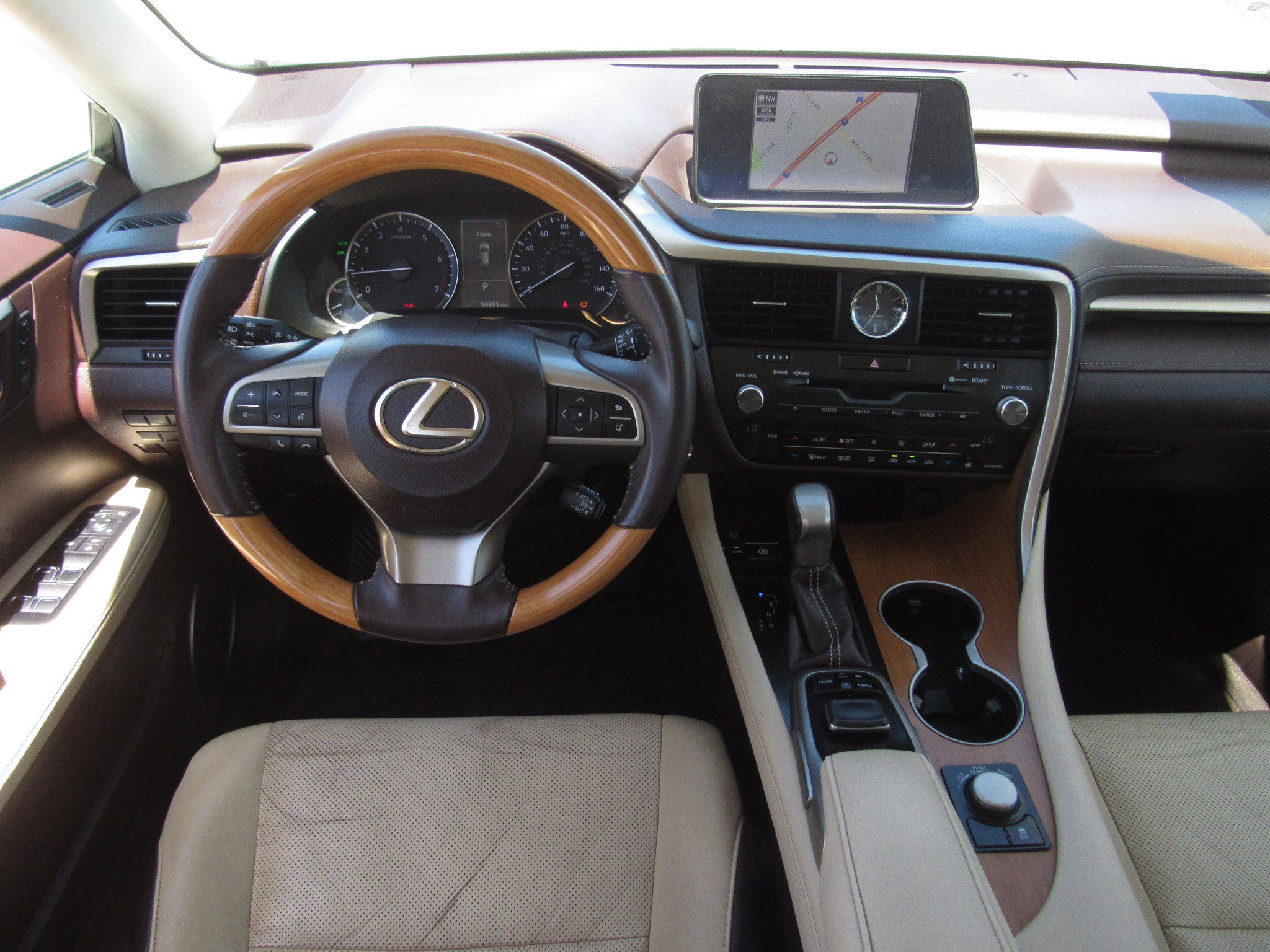 Used 2016 Lexus RX 350 FWD w/ Premium Package image 18