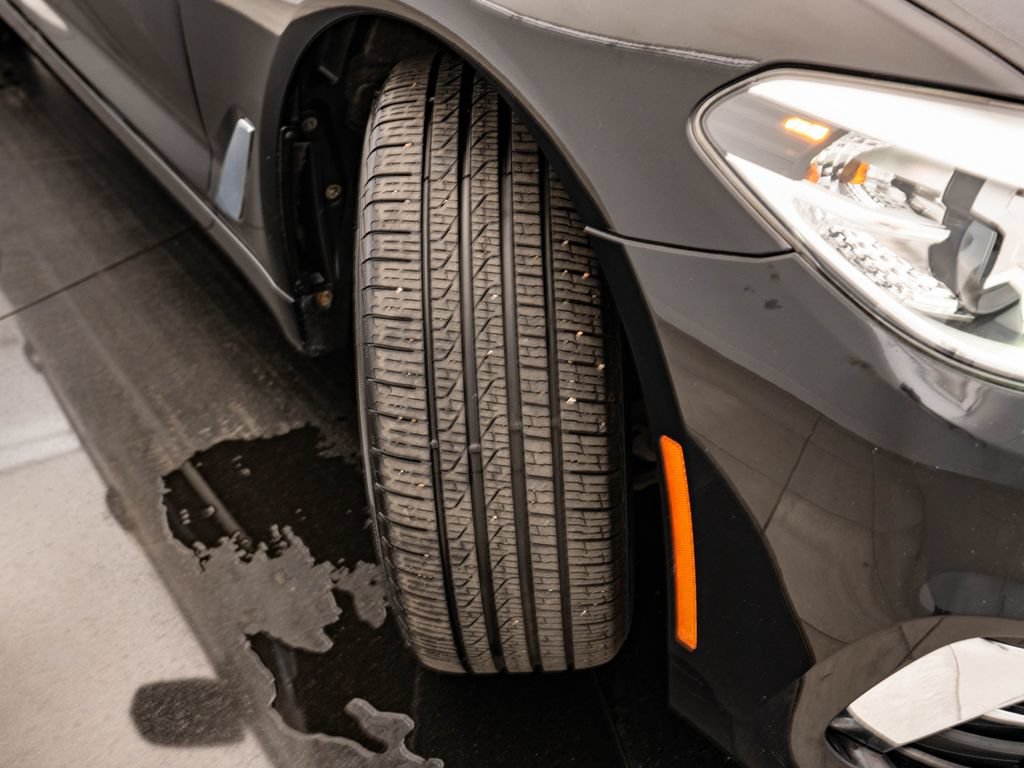 Used 2019 BMW 540i RWD image 54