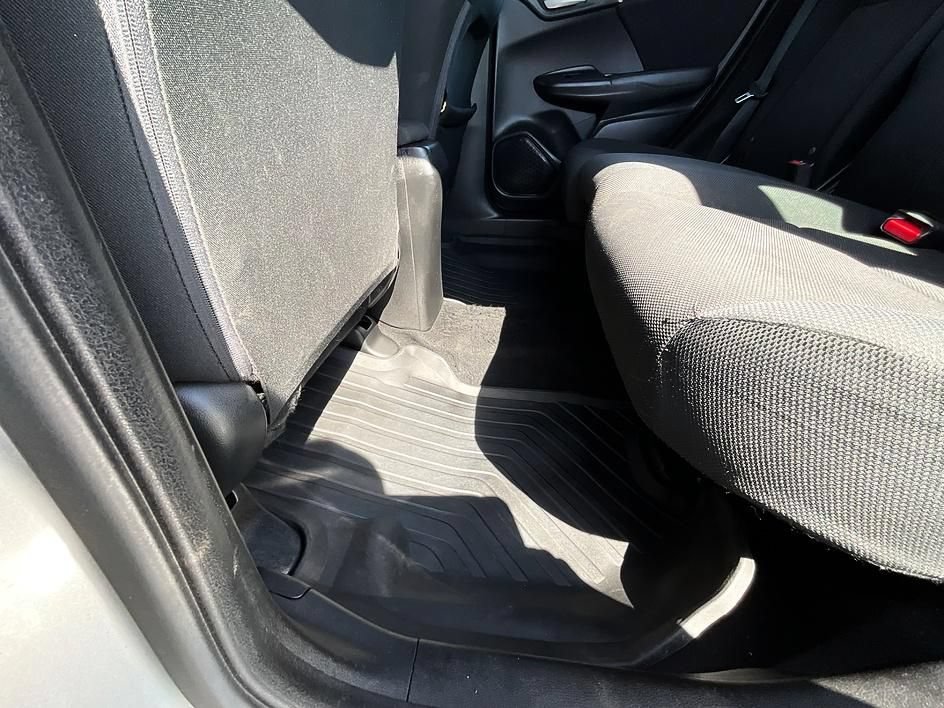 Used 2015 Honda Fit EX image 35
