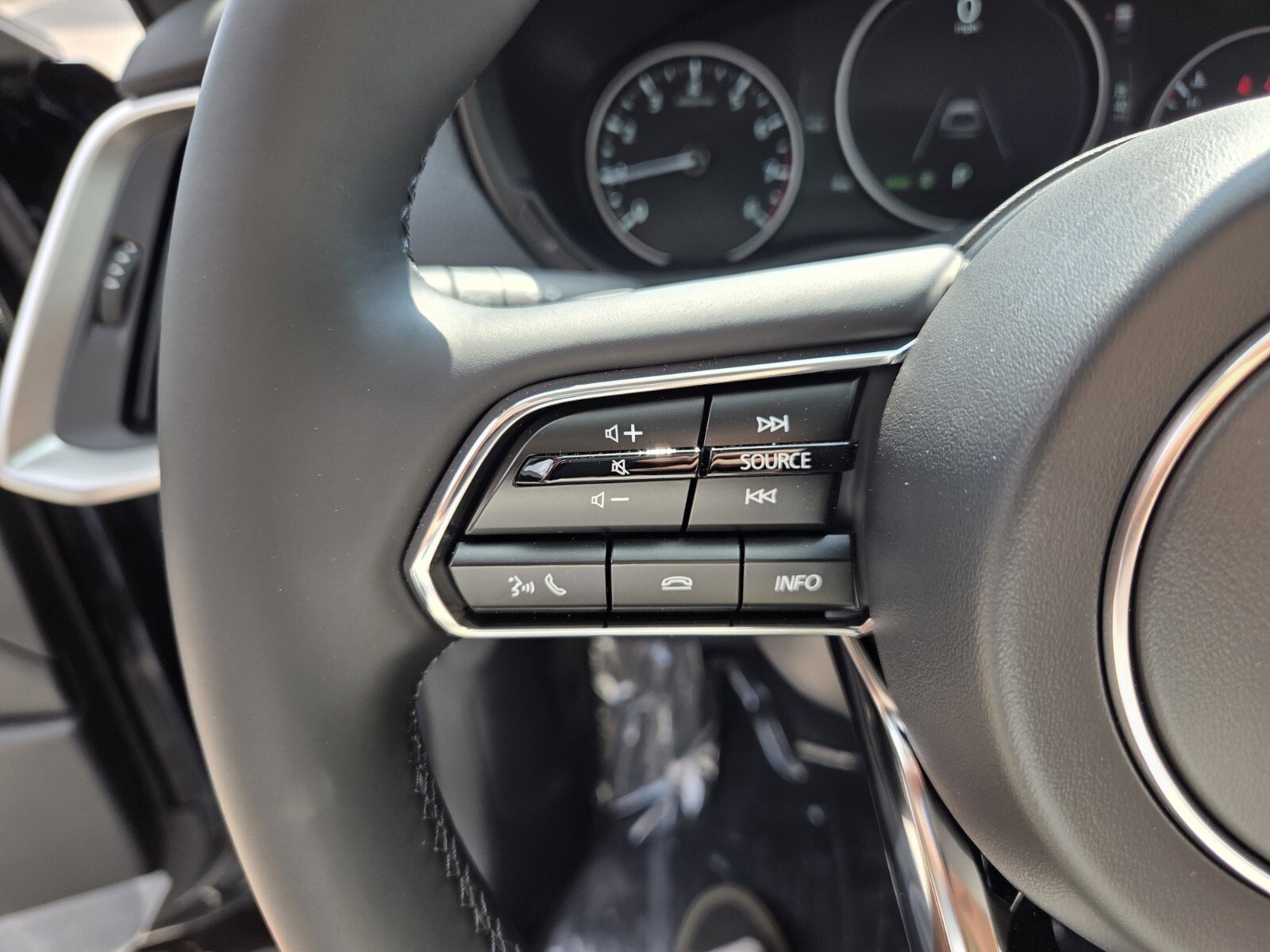 New 2026 MAZDA CX-70 3.3 Turbo w/ Preferred Package AWD/4WD image 30