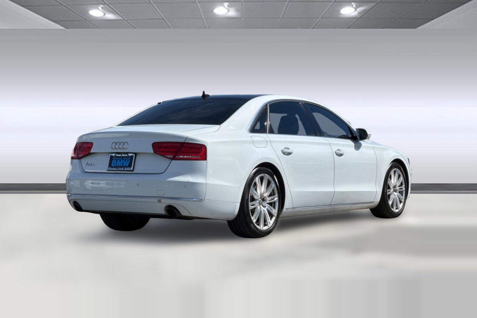 Used 2014 Audi A8 L 3.0T w/ Luxury Package image 8