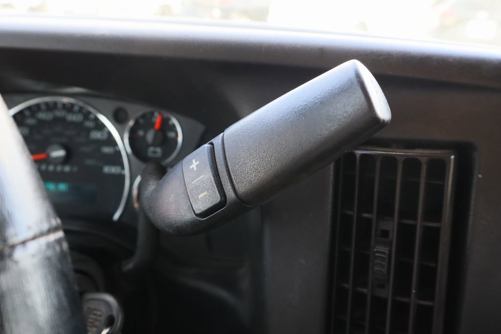 Certified 2019 GMC Savana 2500 w/ Driver Convenience Package image 16