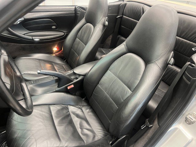 Used 2000 Porsche 911 Cabriolet image 10