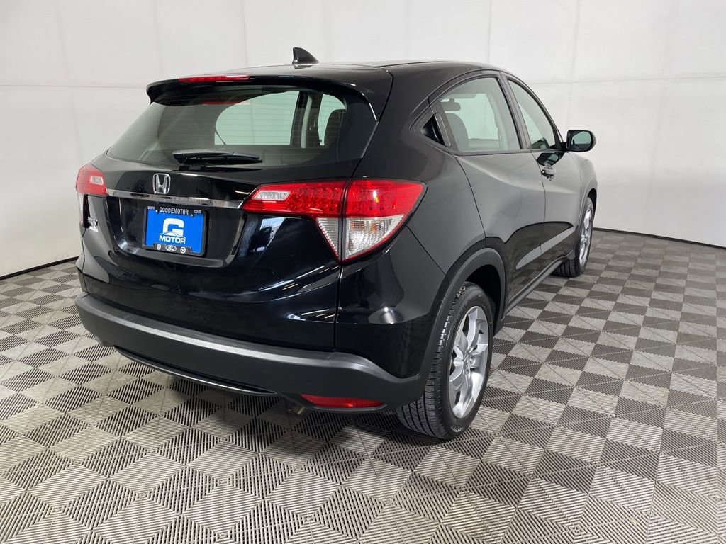 Used 2019 Honda HR-V LX image 7