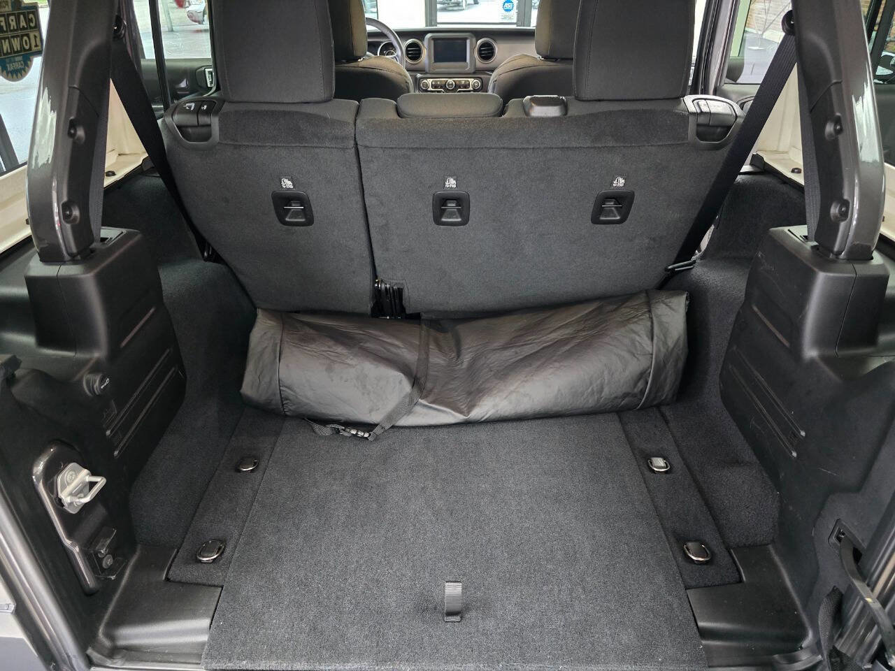 Used 2022 Jeep Wrangler Unlimited Sport image 38