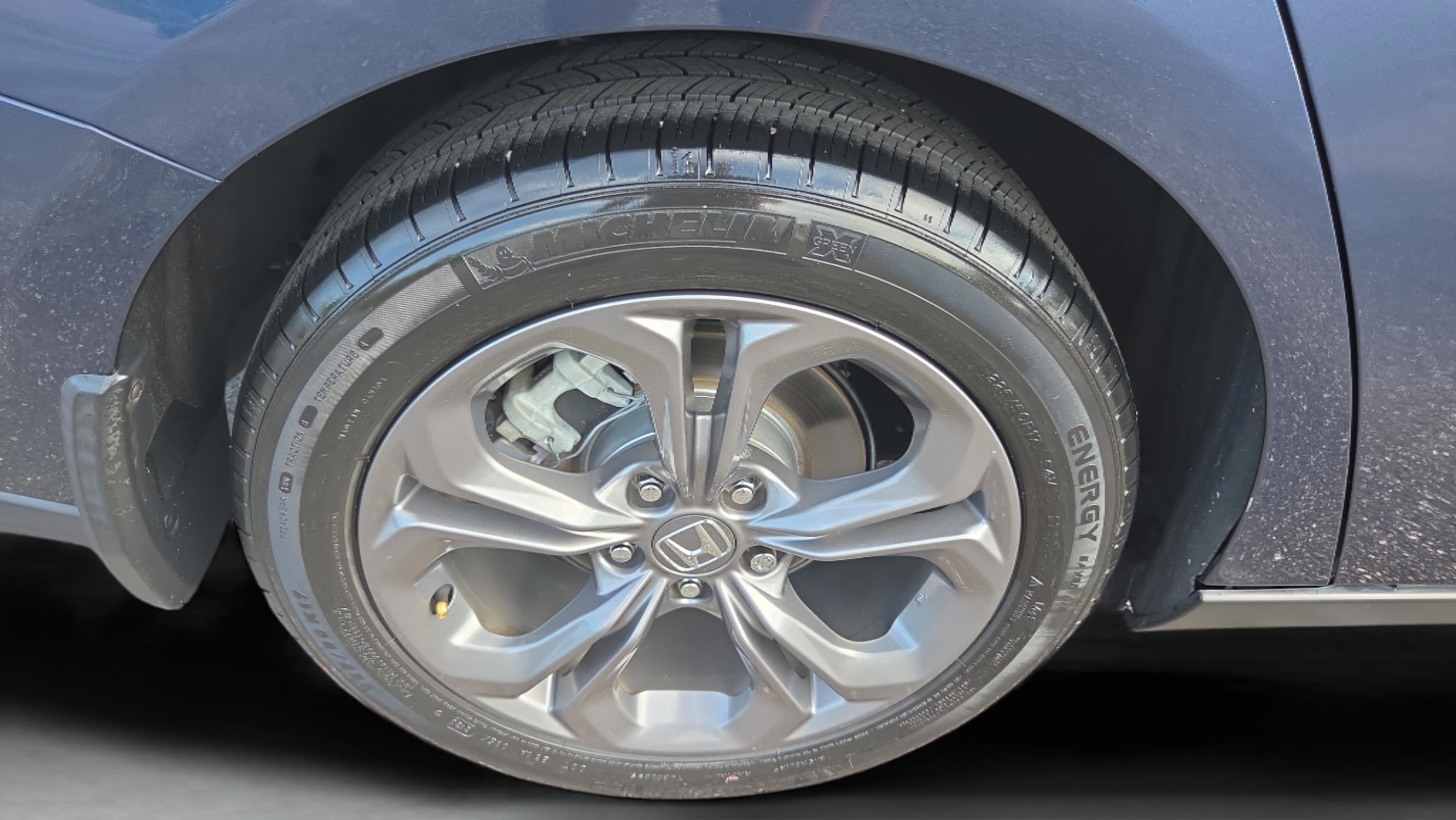 Used 2023 Honda Accord EX image 19