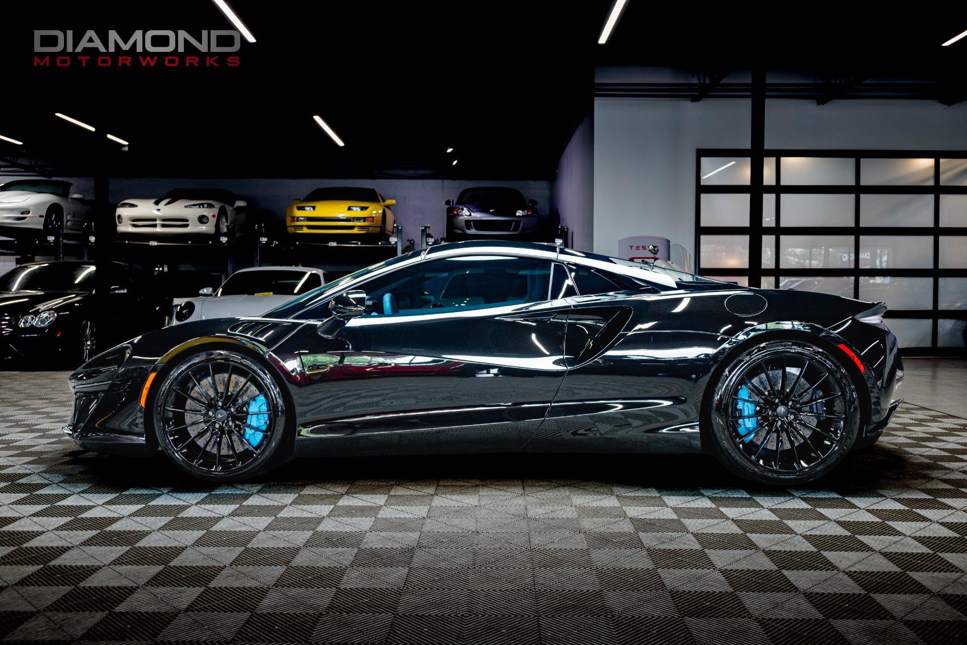 Used 2026 McLaren Artura Spider RWD image 13