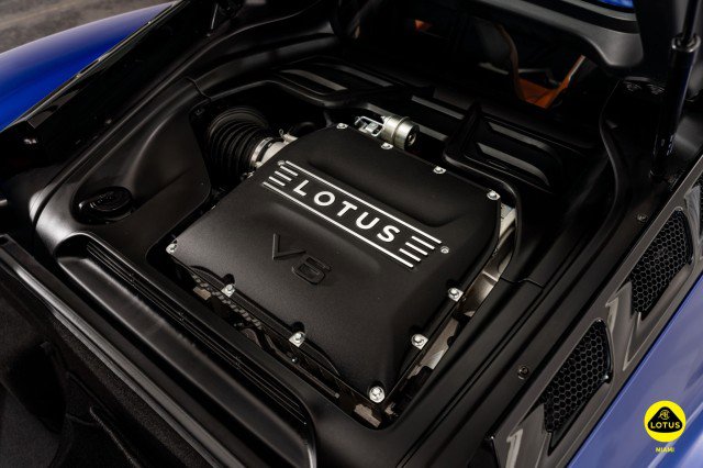 New 2025 Lotus Emira image 20