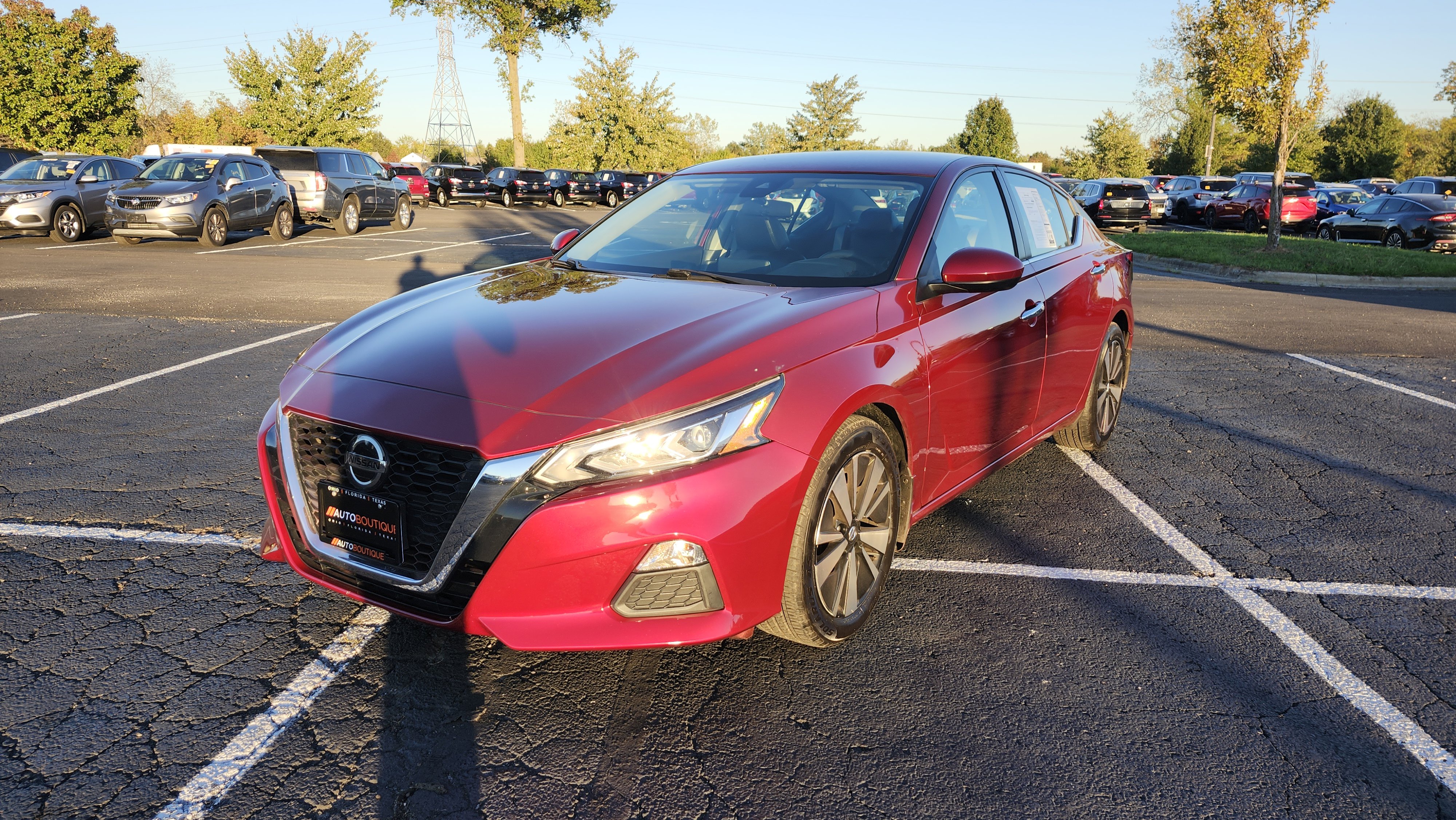 Used 2022 Nissan Altima 2.5 SV image 5