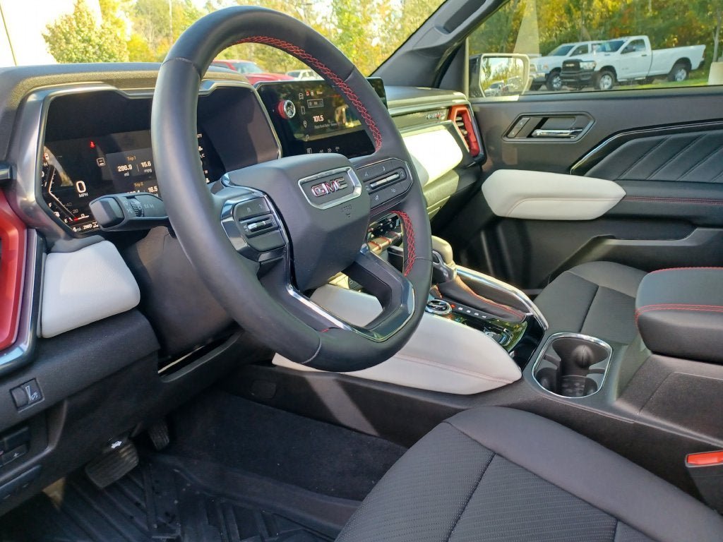 Used 2024 GMC Canyon AT4X w/ AT4X AEV Edition AWD/4WD image 12
