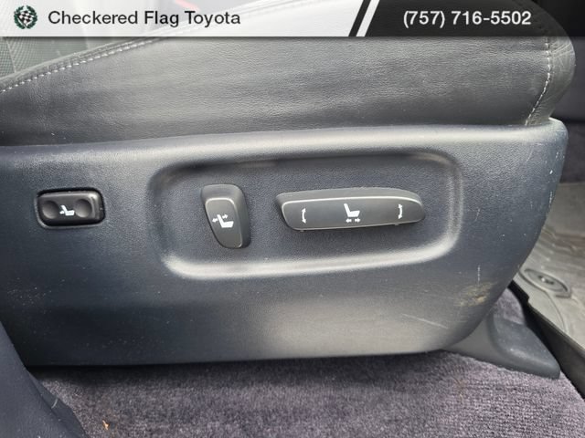 Used 2018 Lexus LX 570 4WD w/ Luxury Package image 46