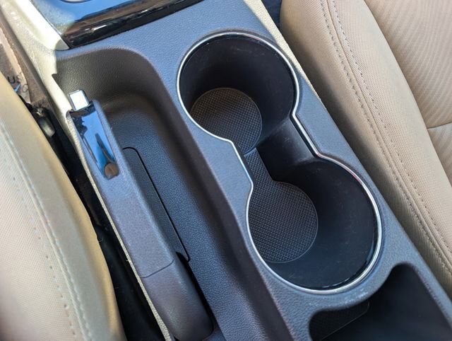 Used 2013 Hyundai Elantra GLS w/ Preferred Pkg image 25