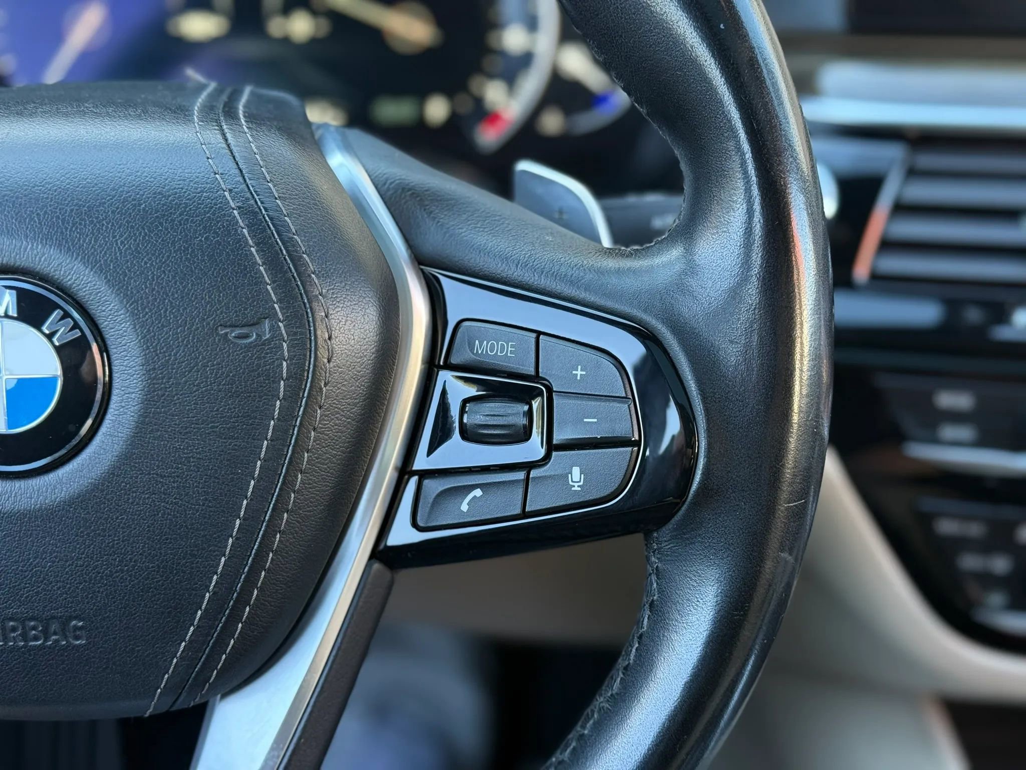 Used 2018 BMW 540i w/ Premium Package RWD image 21