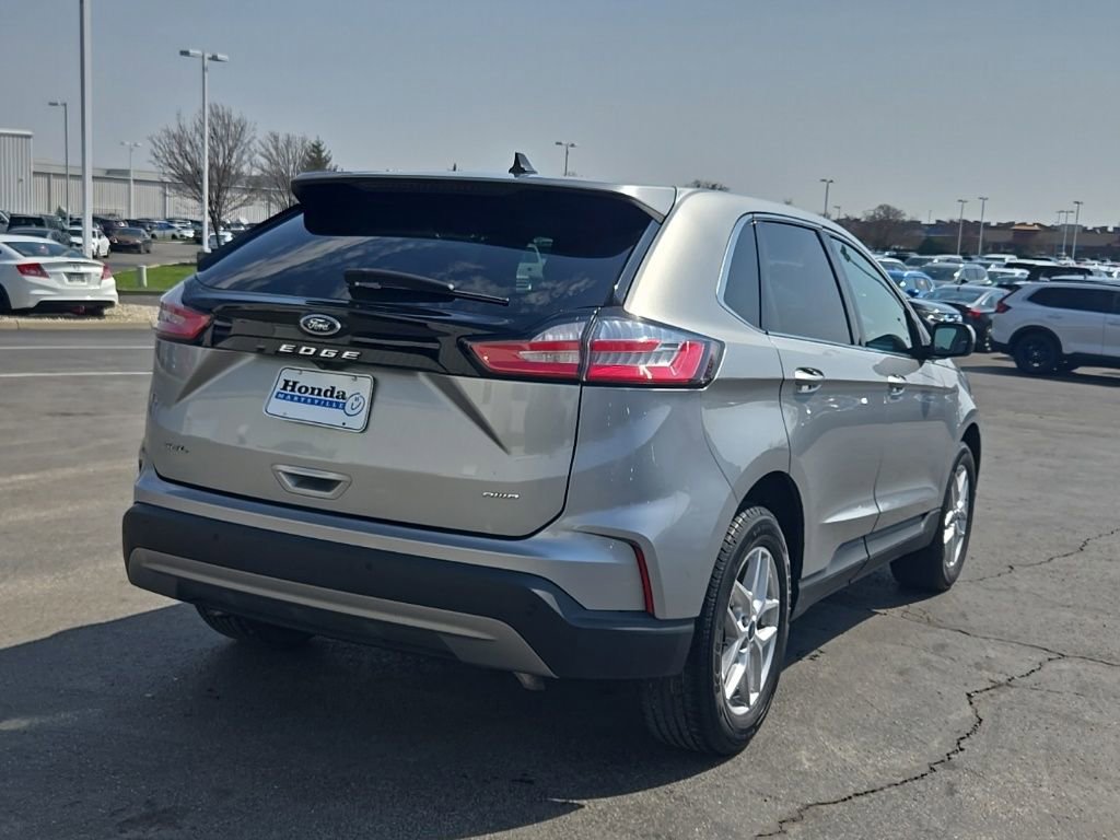 Used 2022 Ford Edge SEL image 9