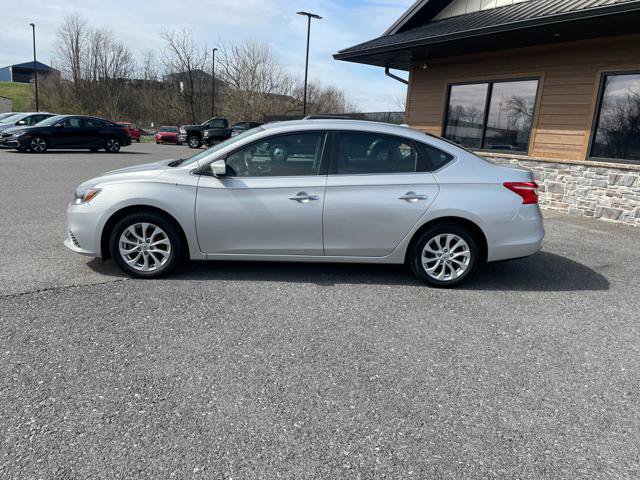 Used 2019 Nissan Sentra SV image 3