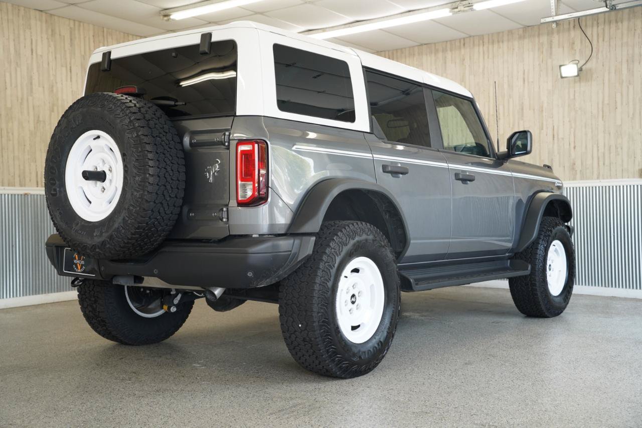 Used 2025 Ford Bronco Heritage Edition AWD/4WD image 10