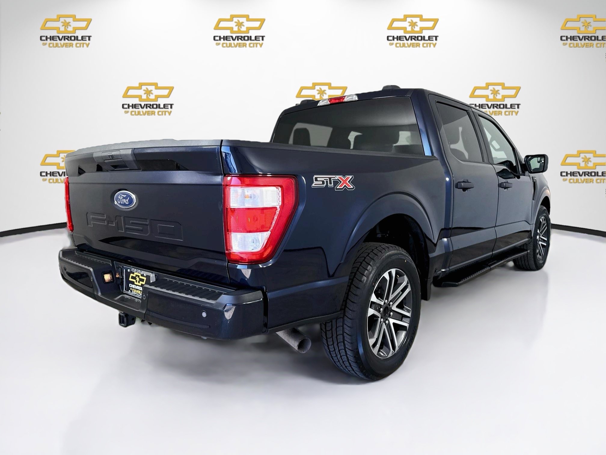 Used 2023 Ford F150 XL w/ STX Appearance Package RWD image 8