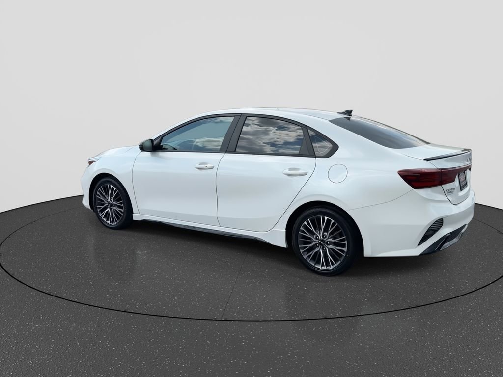 Used 2022 Kia Forte GT-Line w/ GT-Line Premium Package FWD image 6