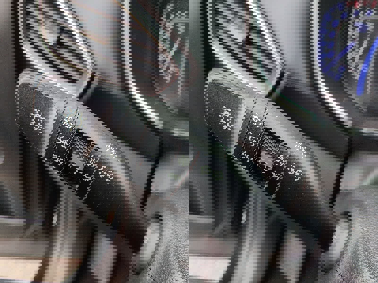 Used 2020 Hyundai Santa Fe SEL w/ Convenience + Premium Package image 25