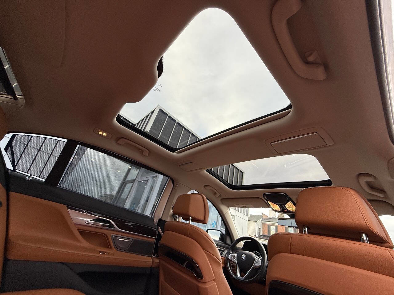 Used 2016 BMW 740i RWD image 22