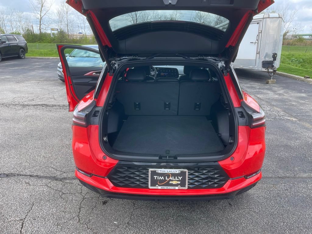 New 2026 Chevrolet Equinox EV RS FWD image 25