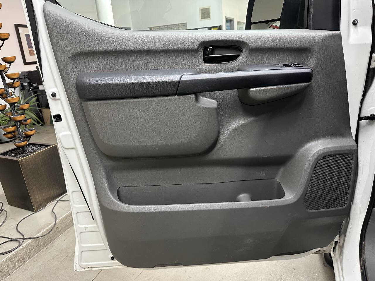 Used 2021 Nissan NV 1500 SV image 10
