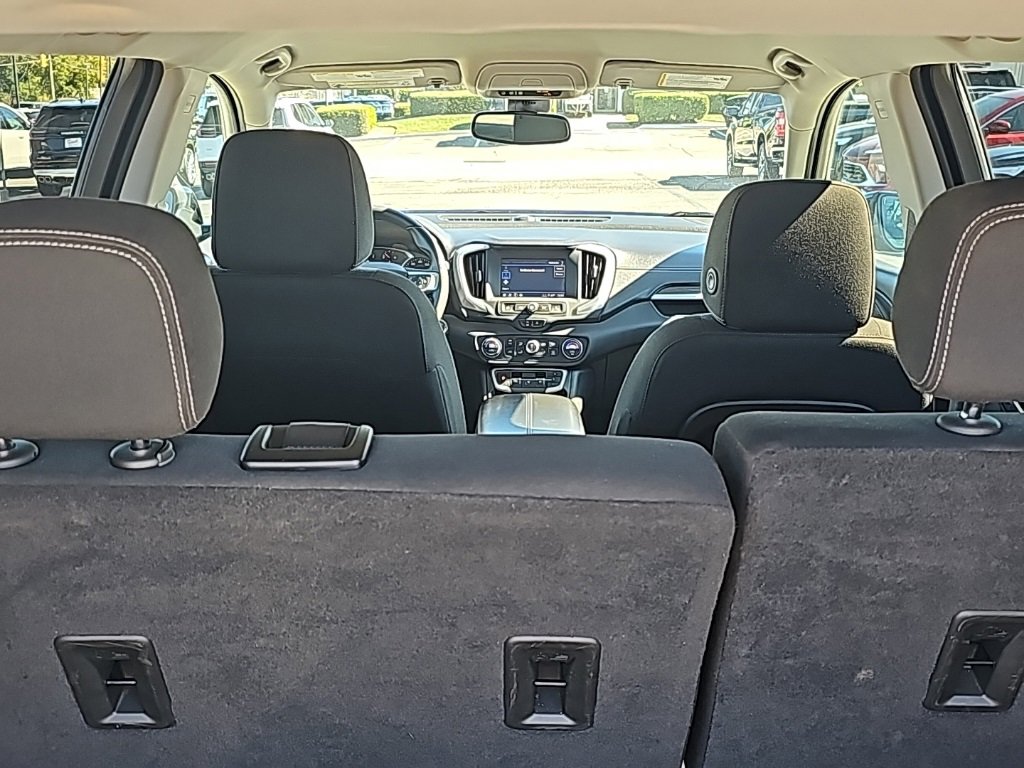 Used 2022 GMC Terrain SLE w/ Driver Convenience Package image 7