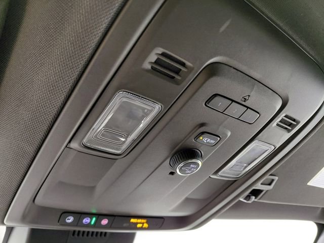 Certified 2024 GMC Yukon XL SLT AWD/4WD image 42