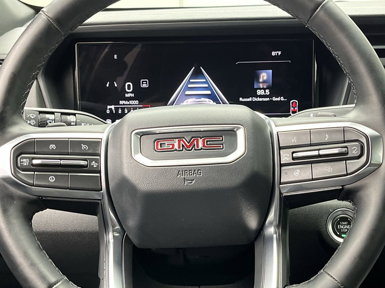 Certified 2025 GMC Terrain Elevation w/ Technology Package II AWD/4WD image 13