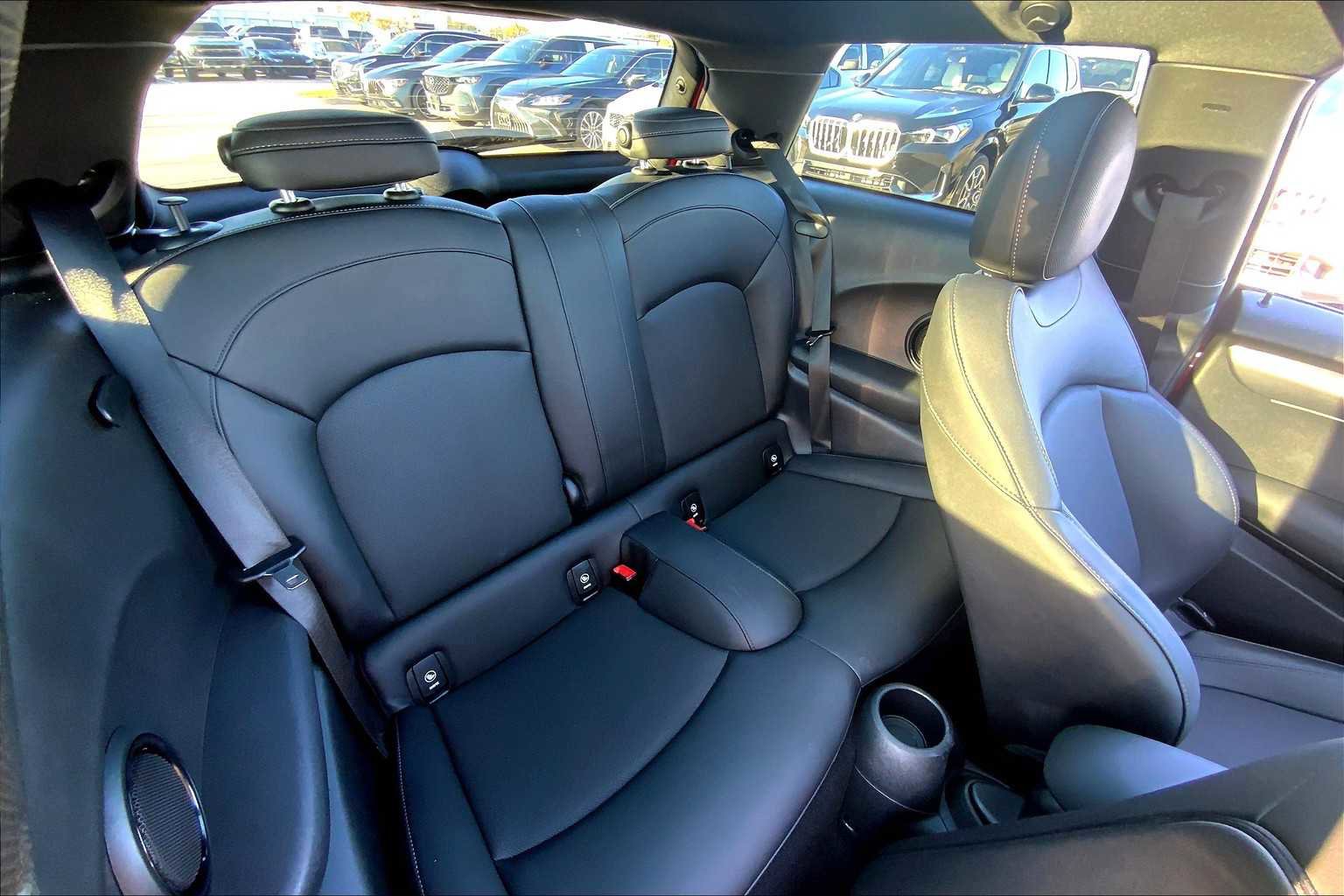 Used 2023 MINI Cooper S image 16