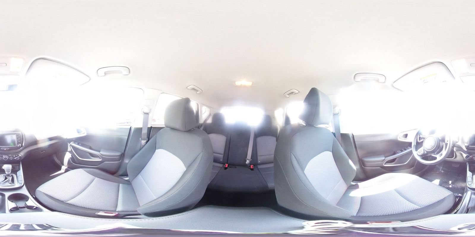 Used 2025 Kia Soul LX w/ LX Technology Package FWD image 41