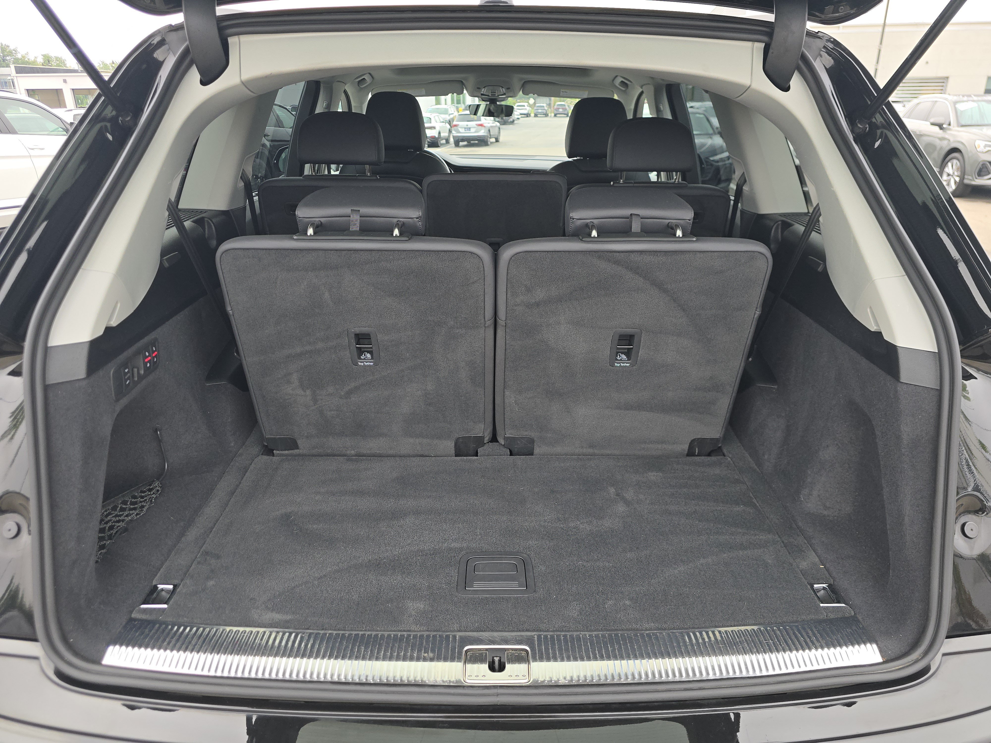 Certified 2024 Audi Q7 3.0T Prestige AWD/4WD image 17