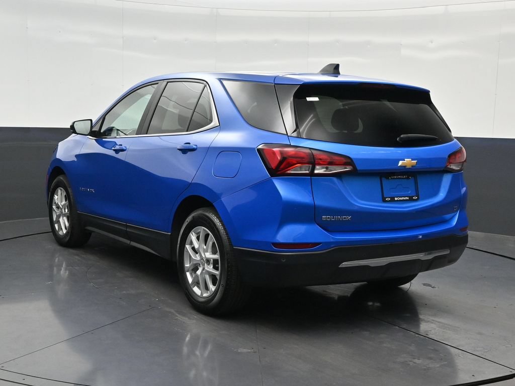 Used 2024 Chevrolet Equinox LT FWD image 3