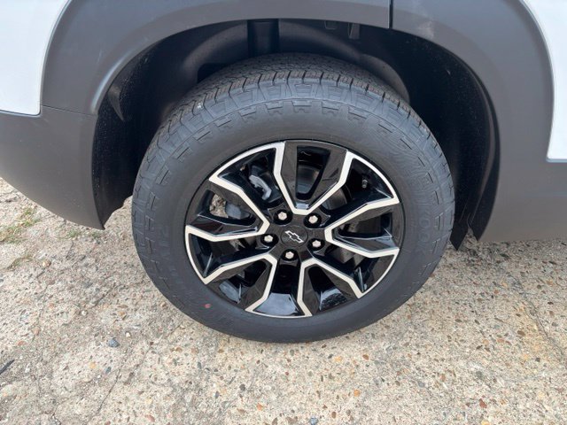New 2026 Chevrolet TrailBlazer ACTIV w/ Convenience Package FWD image 9