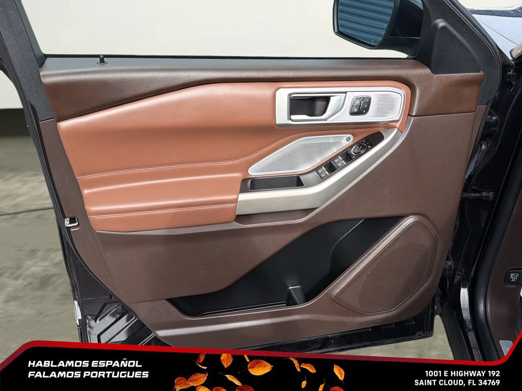 Used 2023 Ford Explorer King Ranch w/ Technology Package RWD image 10