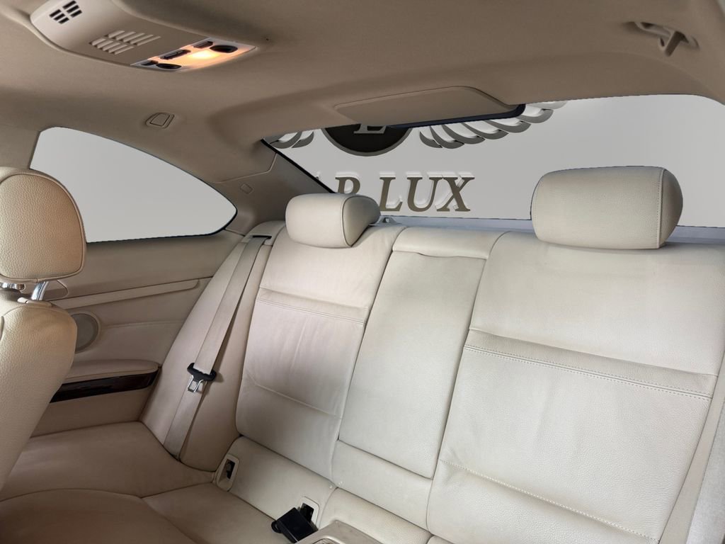 Used 2011 BMW 328i Coupe RWD image 13