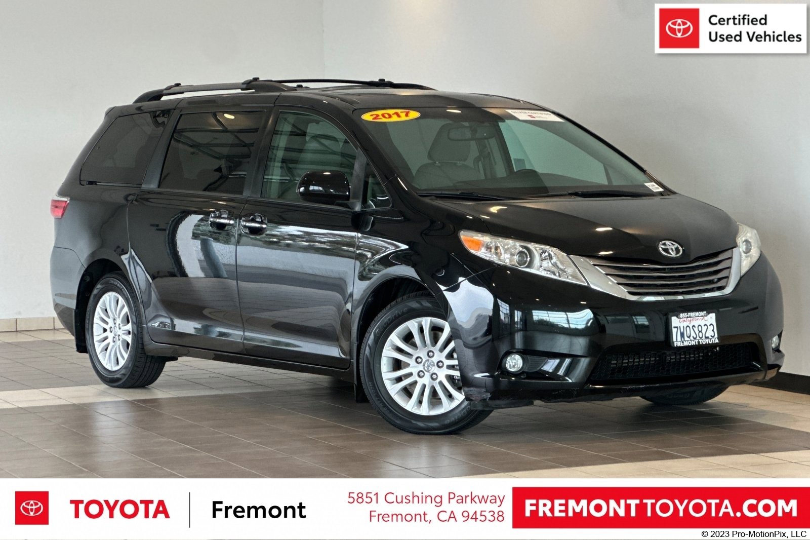 Certified 2017 Toyota Sienna XLE Premium