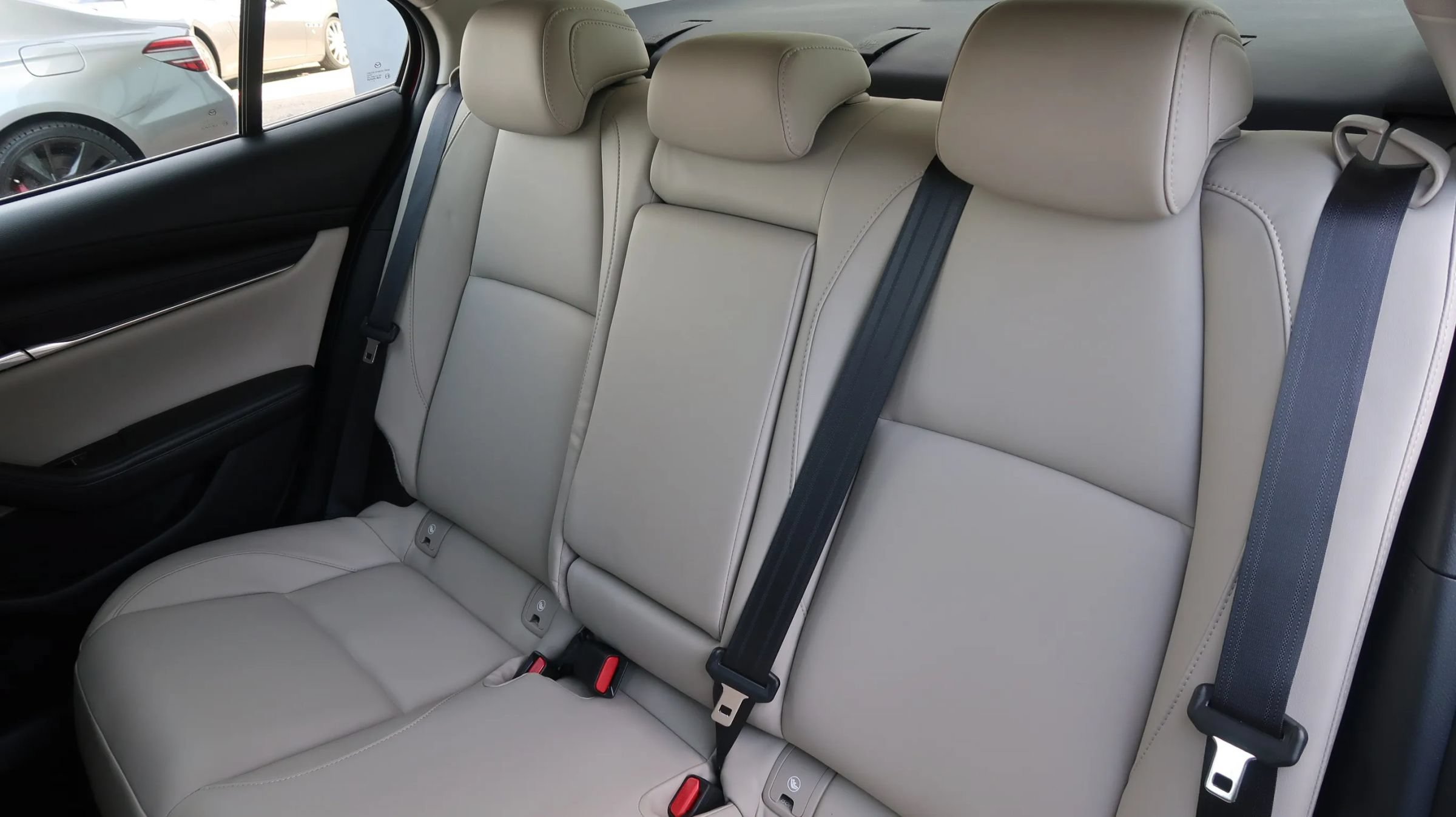 Used 2025 MAZDA MAZDA3 s FWD image 20