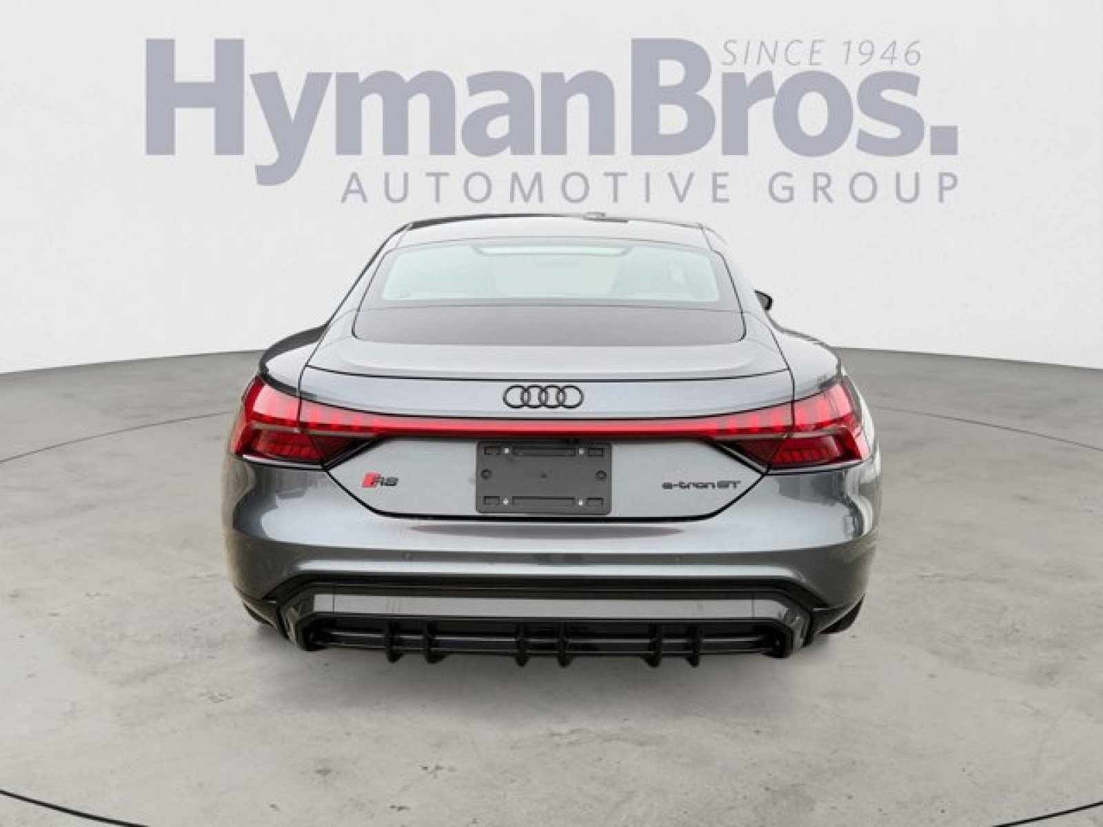 Used 2023 Audi RS e-tron GT w/ Carbon Performance Package image 4
