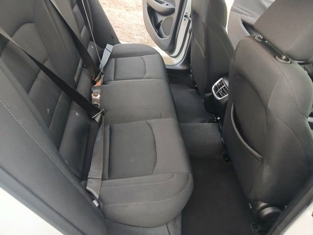 Used 2024 Chevrolet Malibu LT image 40