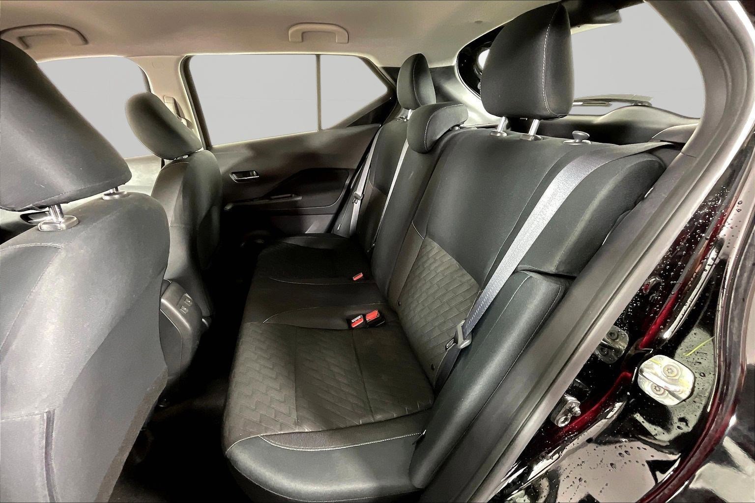 Used 2023 Nissan Kicks SV FWD image 21