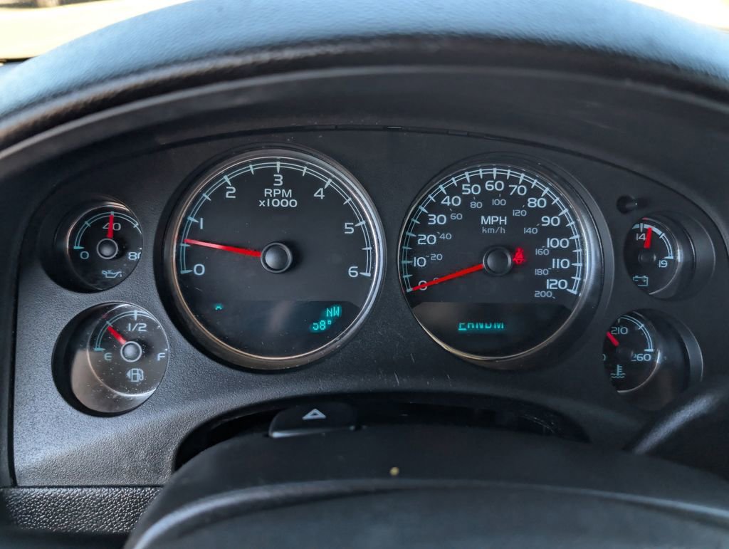 Used 2014 GMC Yukon Denali image 11