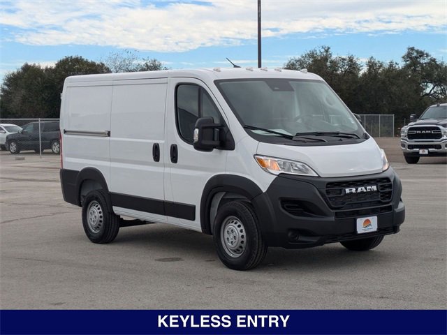 New 2025 RAM ProMaster 1500 w/ Premium Convenience Group image 3