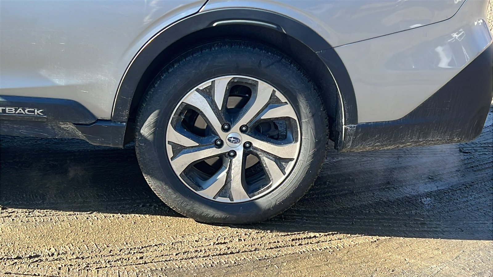 Used 2022 Subaru Outback Limited image 12